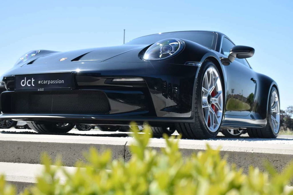 Porsche 992 GT3 Touring