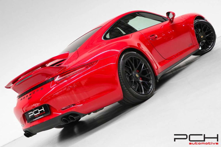Porsche 991 Carrera GTS