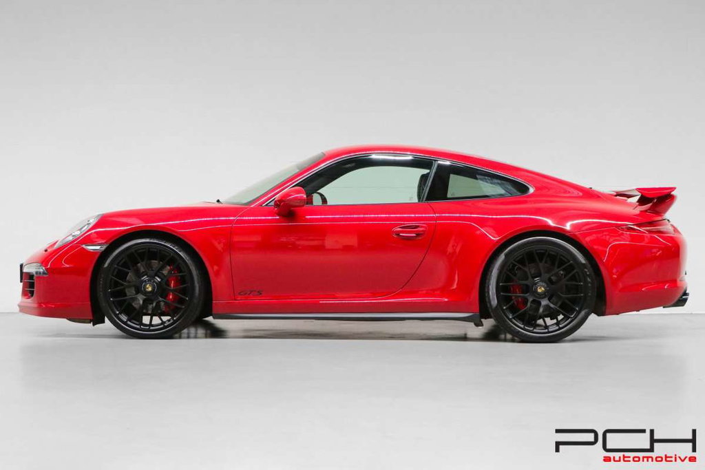 Porsche 991 Carrera GTS