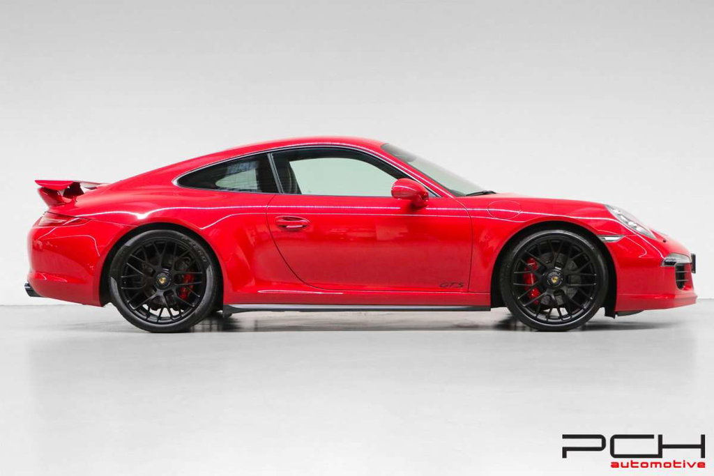 Porsche 991 Carrera GTS