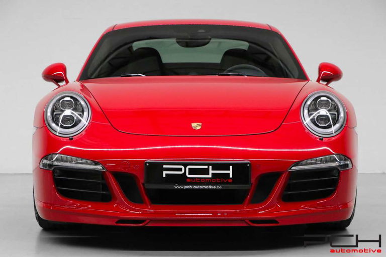 Porsche 991 Carrera GTS