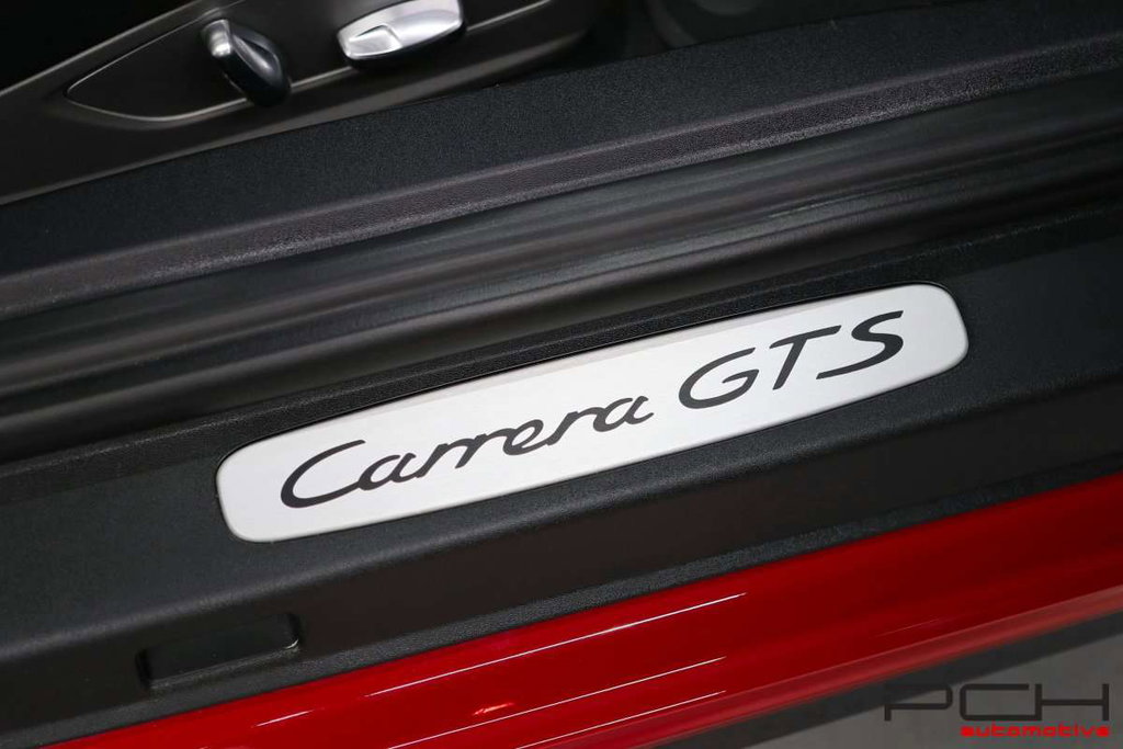 Porsche 991 Carrera GTS
