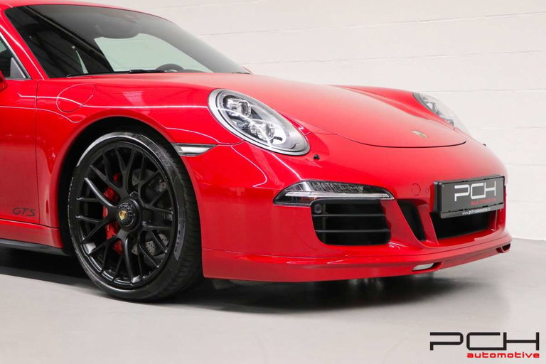 Porsche 991 Carrera GTS
