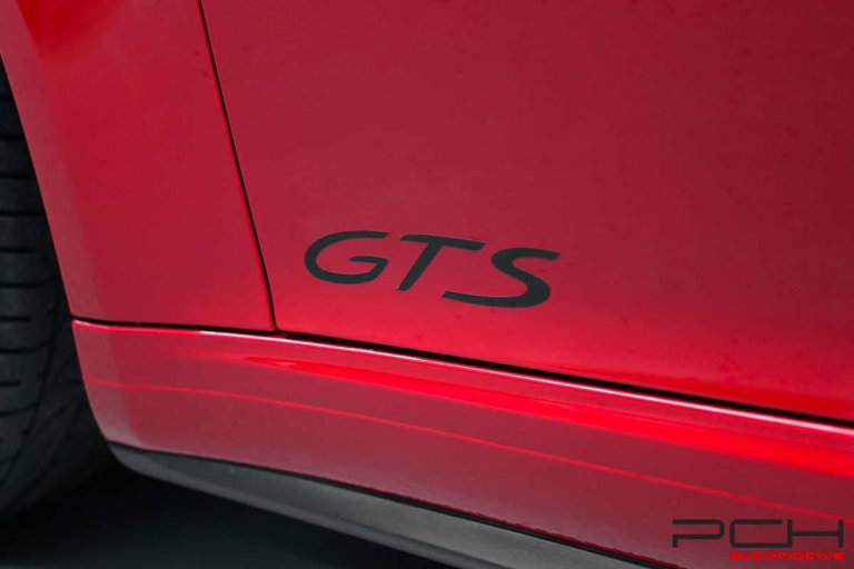 Porsche 991 Carrera GTS