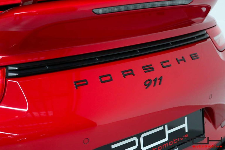 Porsche 991 Carrera GTS