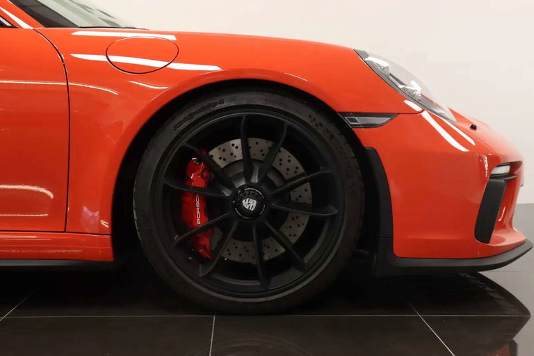 Porsche 991.2 GT3 Touring