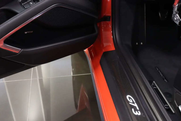 Porsche 991.2 GT3 Touring