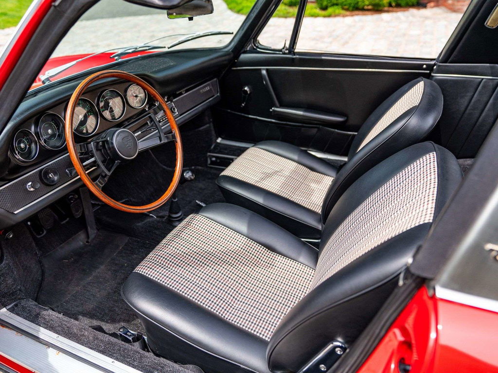 Porsche 911 S (F-Modell)