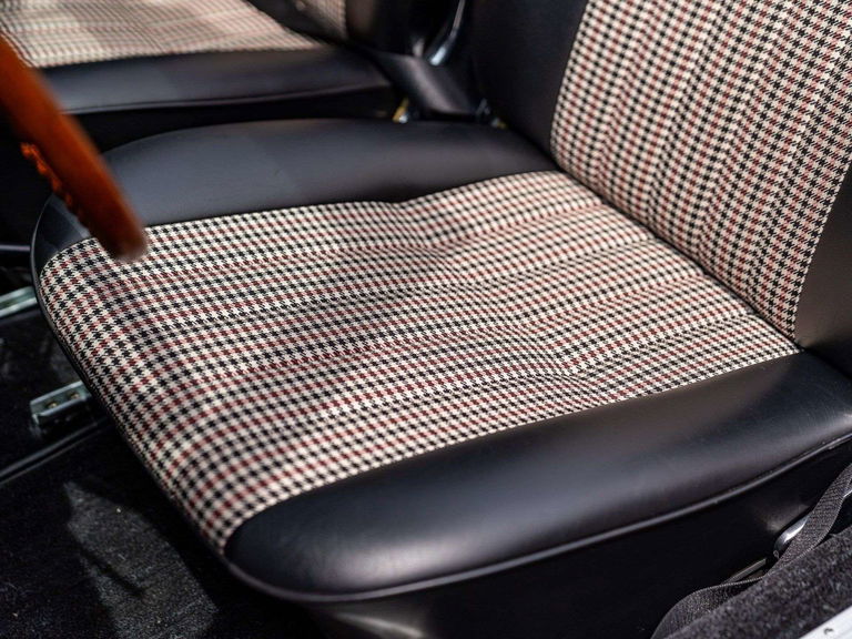 Porsche 911 S (F-Modell)