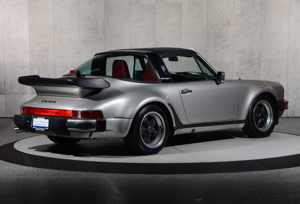 Porsche 911 Carrera 3.2 WTL