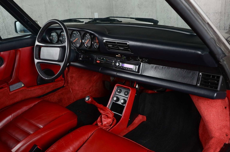 Porsche 911 Carrera 3.2 WTL