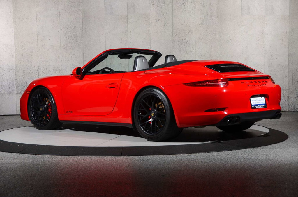 Porsche 991 Carrera GTS