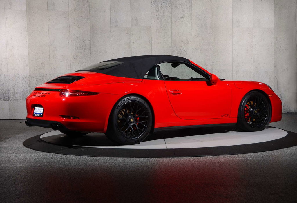 Porsche 991 Carrera GTS