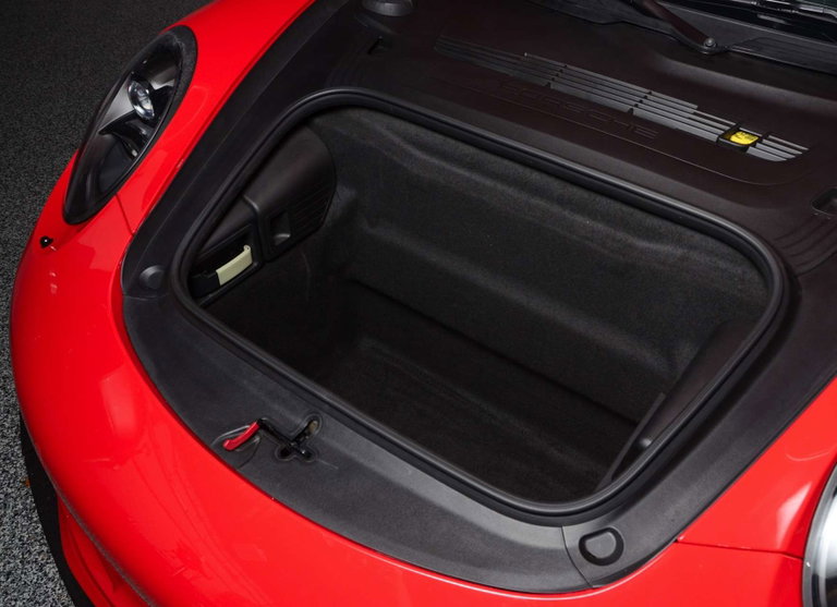Porsche 991 Carrera GTS
