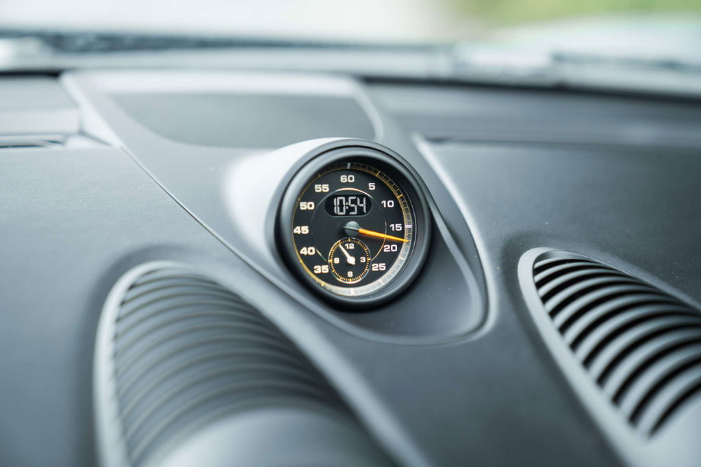 Porsche 718 Cayman GT4