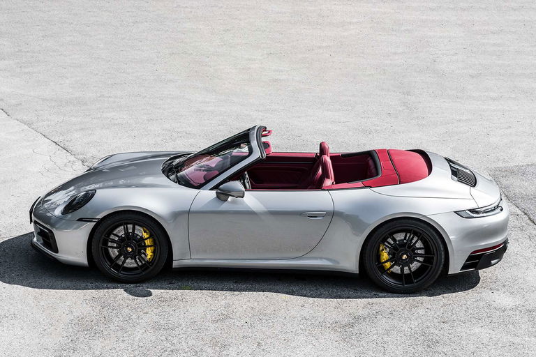 Porsche 992 Carrera GTS