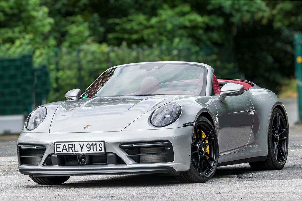 Porsche 992 Carrera GTS