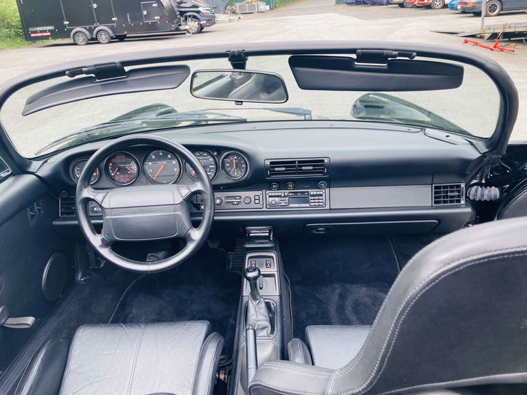 Porsche 964 Carrera 2 Speedster