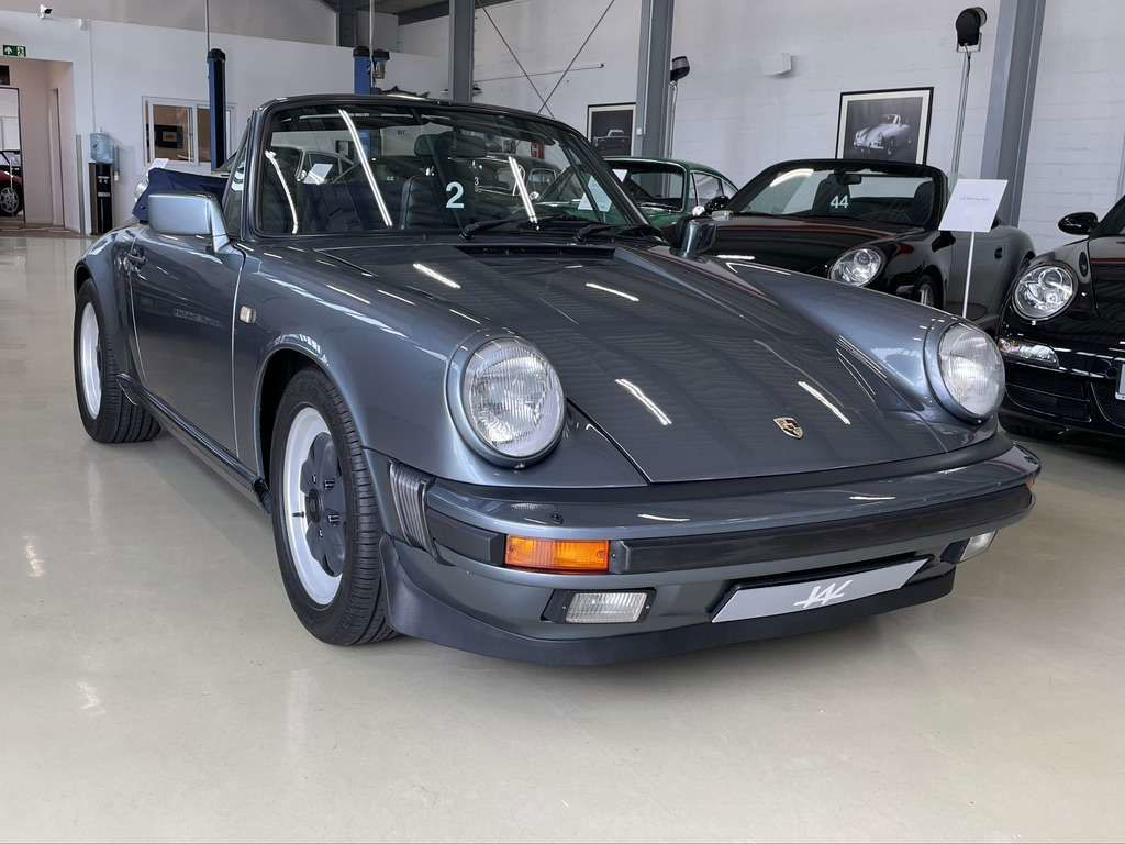 Porsche 911 Carrera 3.2