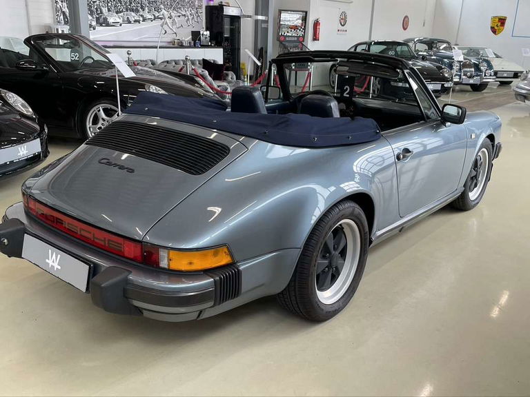 Porsche 911 Carrera 3.2