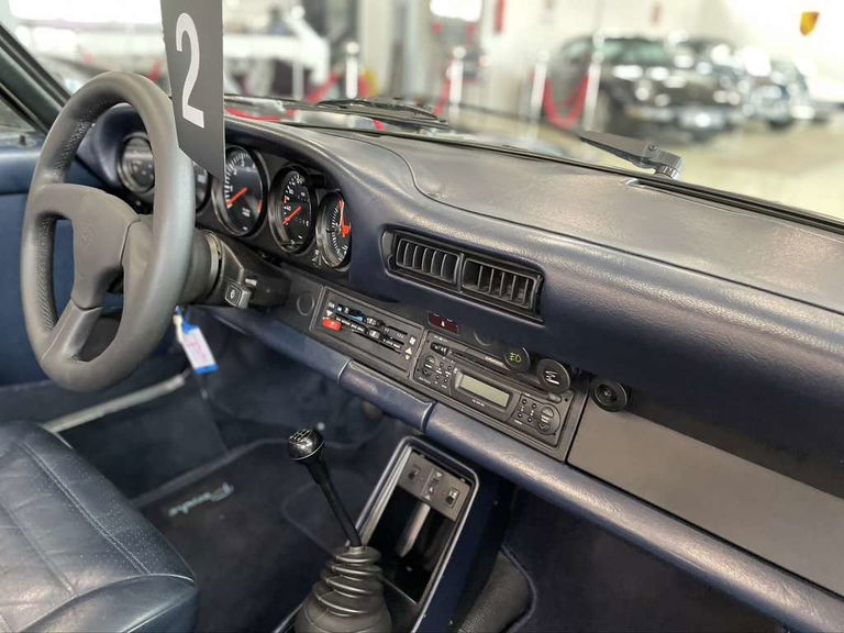 Porsche 911 Carrera 3.2