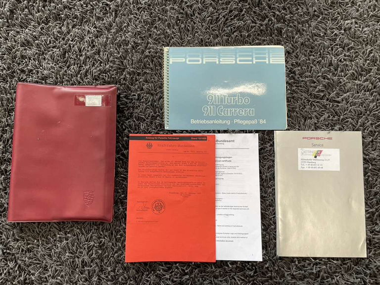 Porsche 911 Carrera 3.2