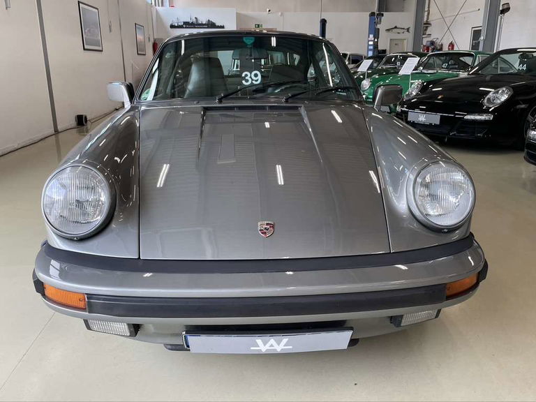 Porsche 911 Carrera 3.2 (KAT)