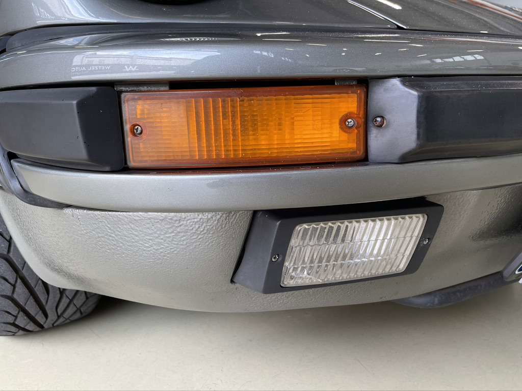 Porsche 911 Carrera 3.2 (KAT)