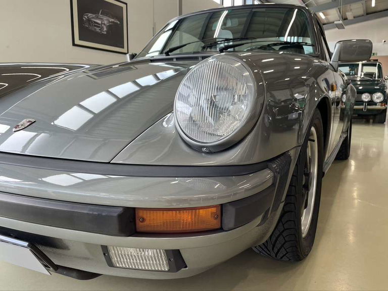 Porsche 911 Carrera 3.2 (KAT)