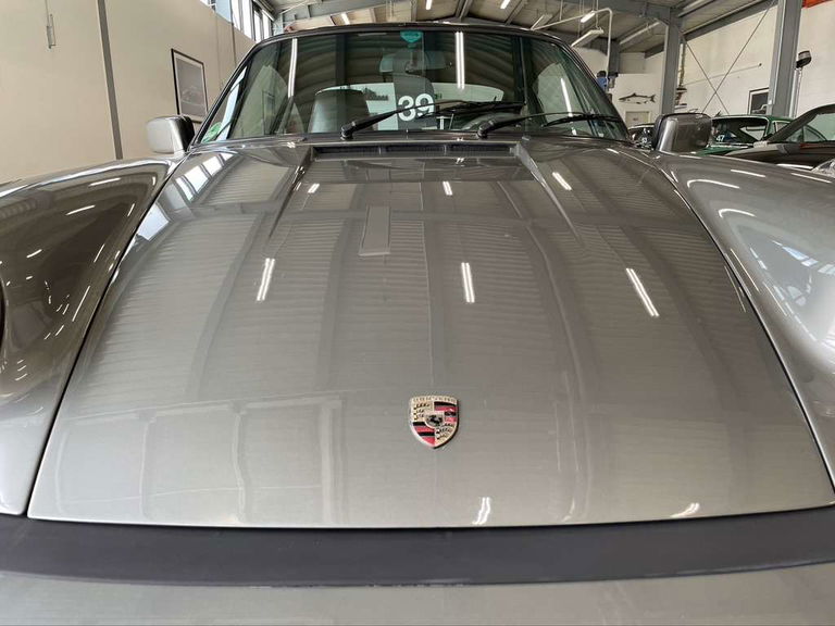 Porsche 911 Carrera 3.2 (KAT)