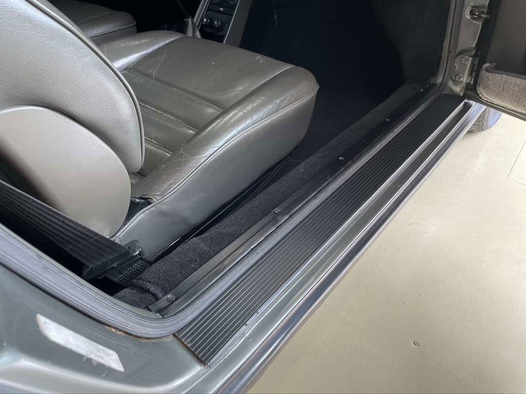 Porsche 911 Carrera 3.2 (KAT)