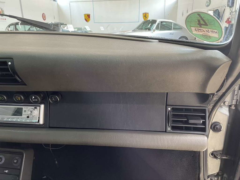 Porsche 911 Carrera 3.2 (KAT)