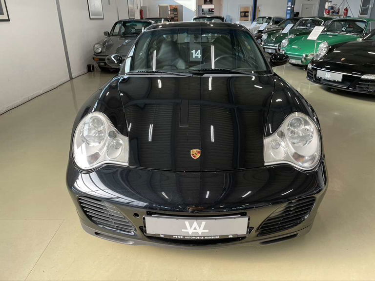 Porsche 996 Carrera 4S