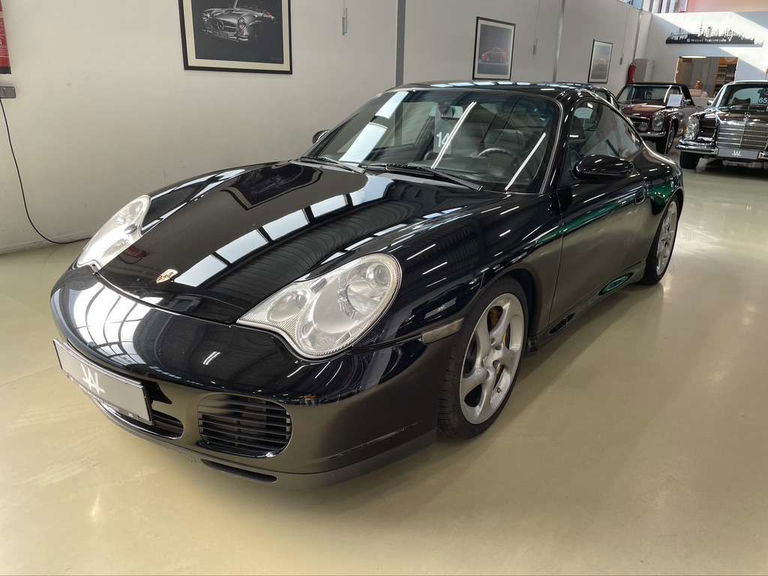 Porsche 996 Carrera 4S