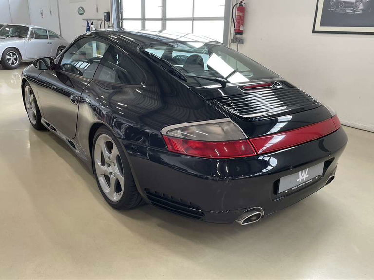 Porsche 996 Carrera 4S