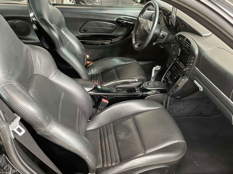 Porsche 996 Carrera 4S