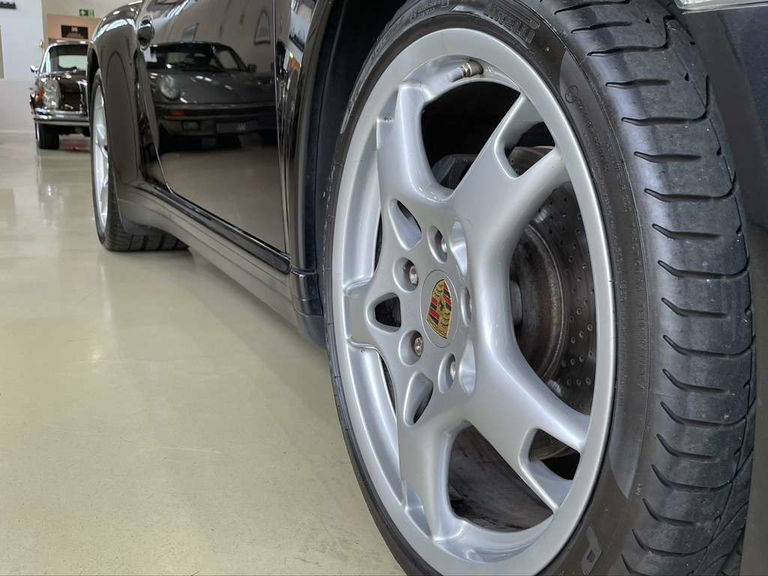 Porsche 997 Carrera 4