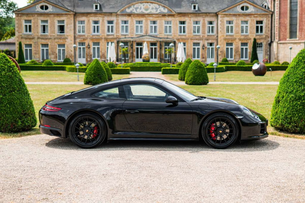 Porsche 991.2 Carrera GTS