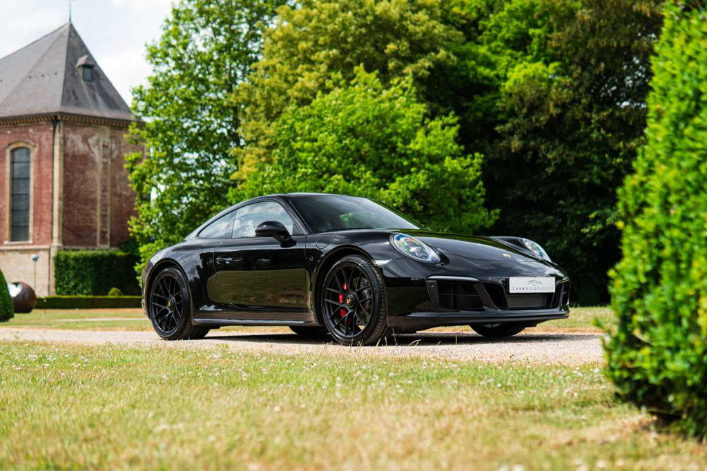 Porsche 991.2 Carrera GTS