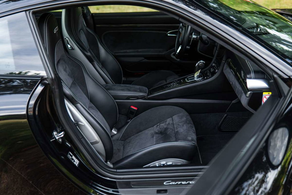 Porsche 991.2 Carrera GTS