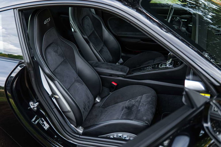 Porsche 991.2 Carrera GTS