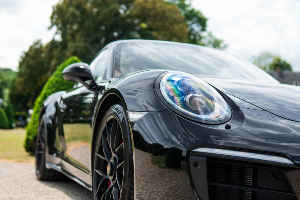 Porsche 991.2 Carrera GTS