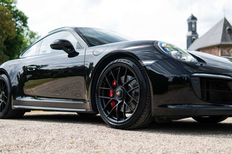 Porsche 991.2 Carrera GTS