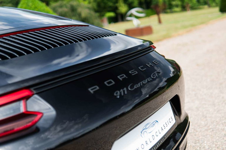 Porsche 991.2 Carrera GTS
