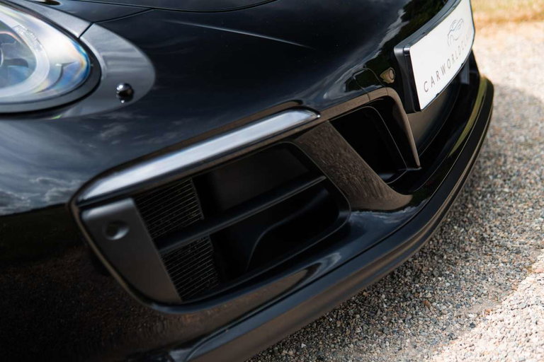 Porsche 991.2 Carrera GTS