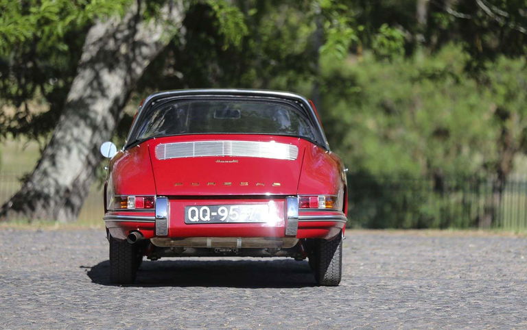 Porsche 911 S (F-Modell)