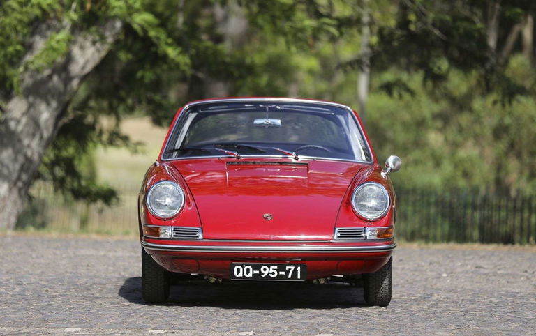 Porsche 911 S (F-Modell)