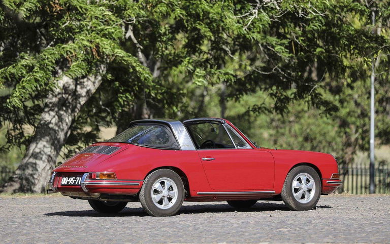 Porsche 911 S (F-Modell)