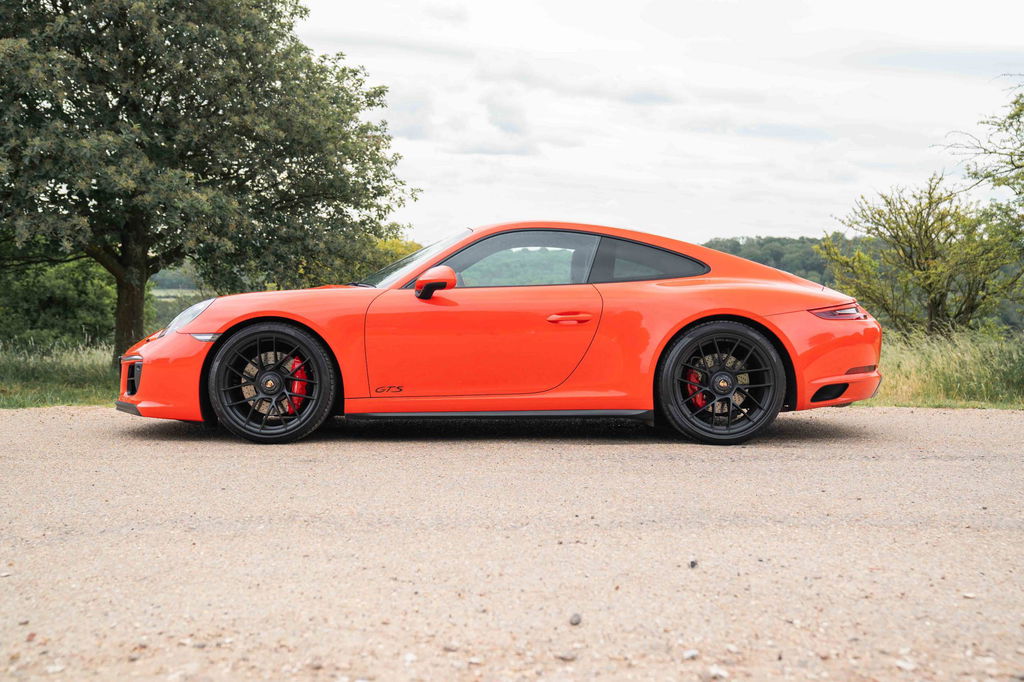 Porsche 991.2 Carrera GTS