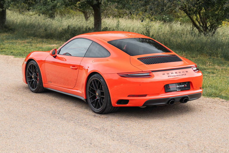 Porsche 991.2 Carrera GTS
